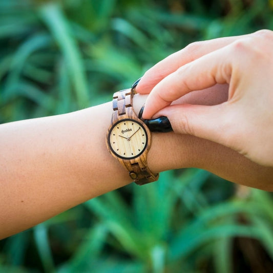 שעון יד מעץ לאישה ליסה