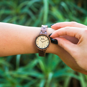 שעון יד מעץ לאישה ננסי