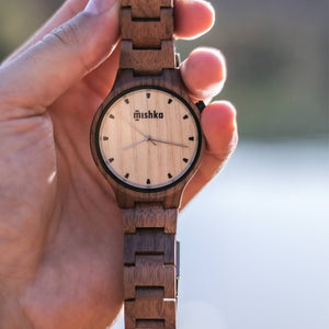 שעון יד מעץ לגבר דגם מיכאל