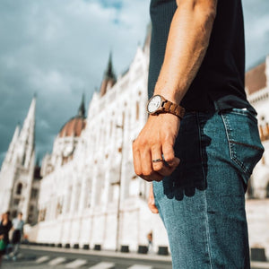 שעון יד מעץ לגבר דגם מיכאל